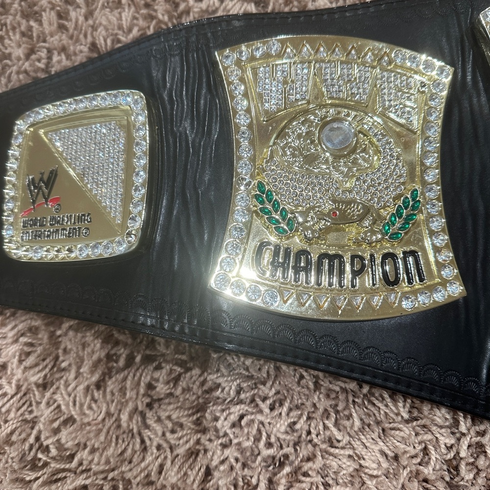 John Cena WWE Officially Licensed Replica Spinner Championship Belt - Picture 9 of 9